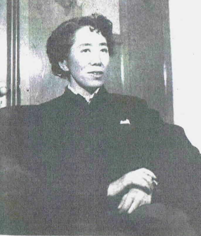 Akimoto Matsuyo