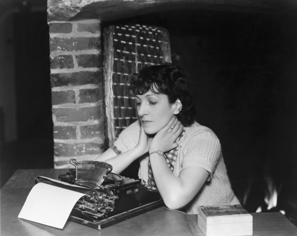 Evadne Price