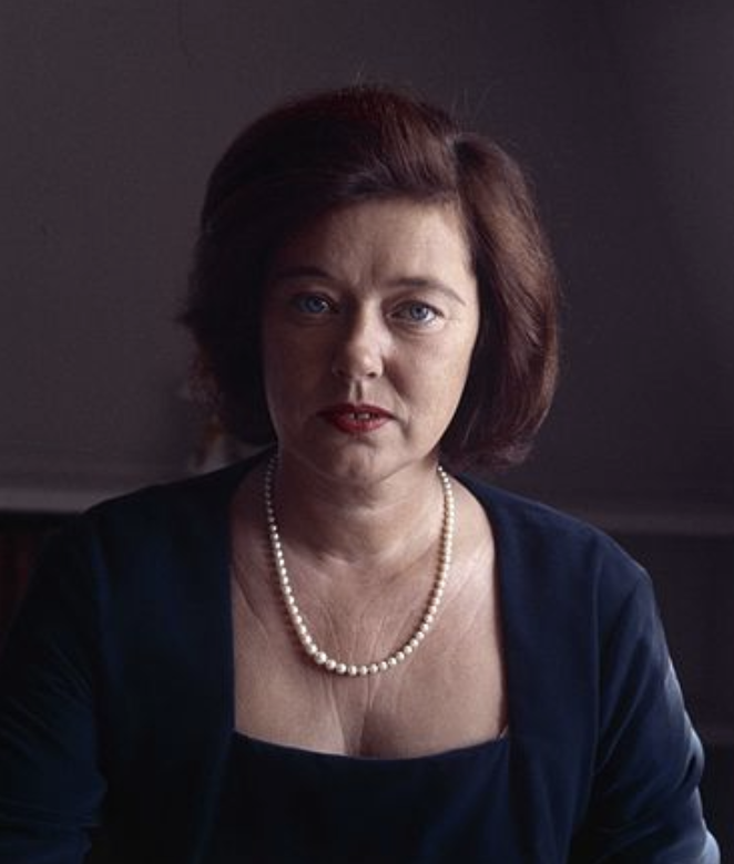 Solveig Christov